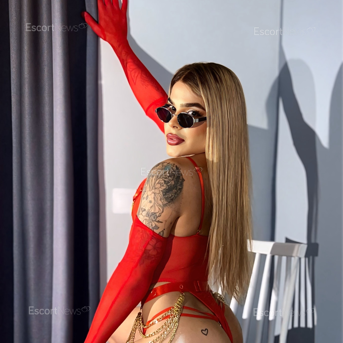 ISABELLA FARIAS