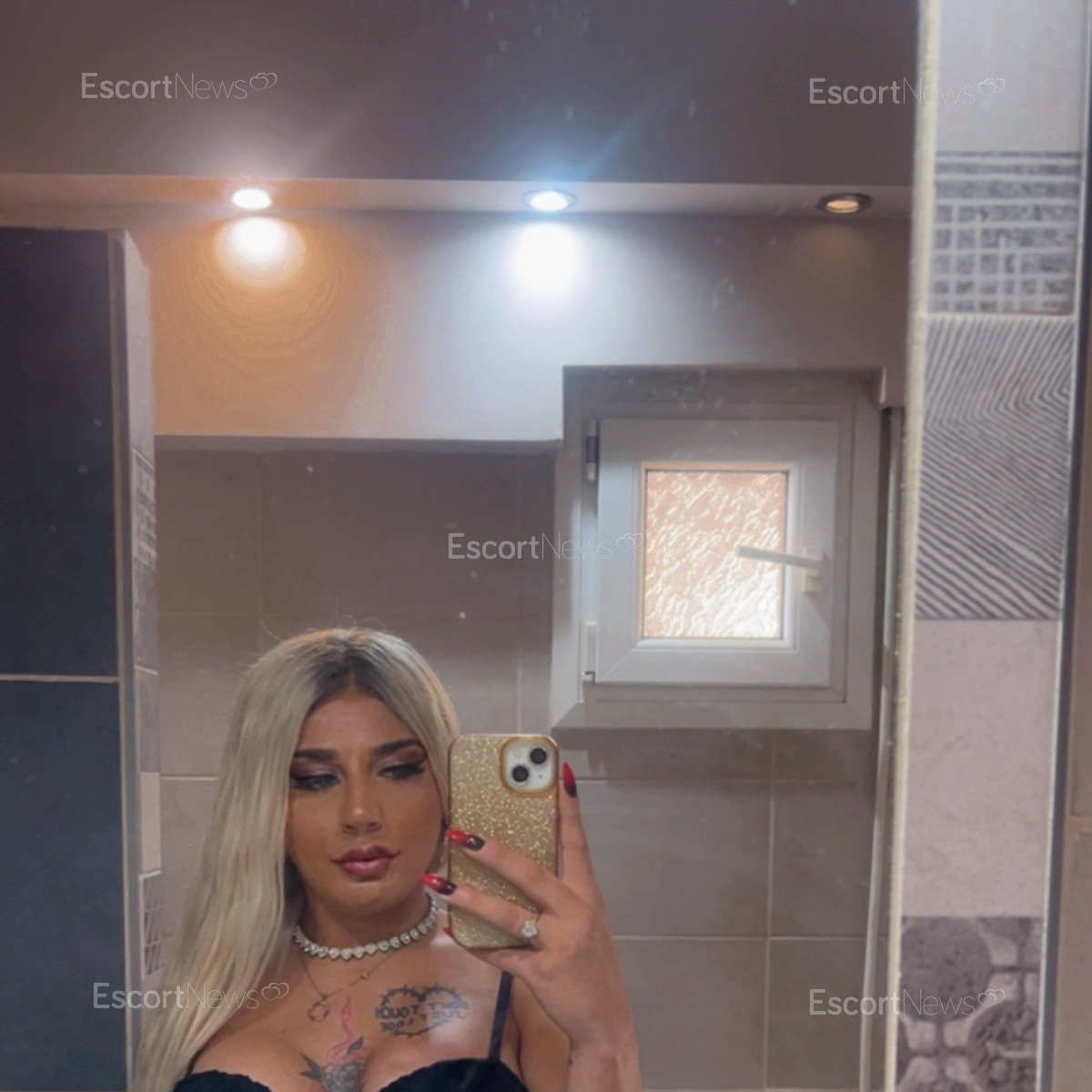 Karinna Santos 