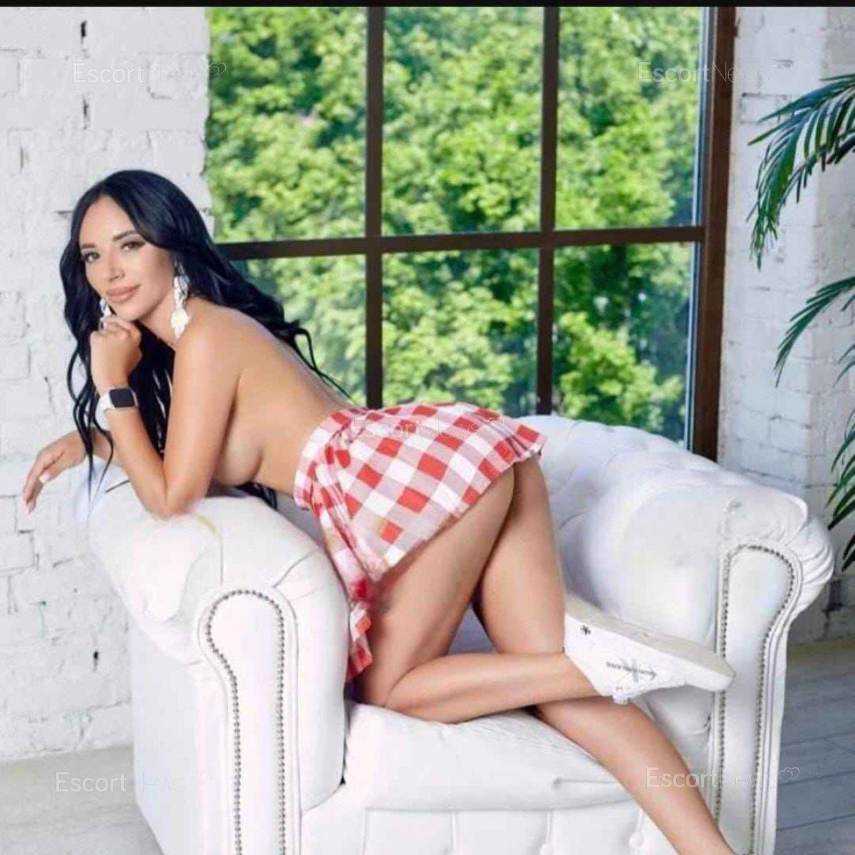 NICOLE STARS
