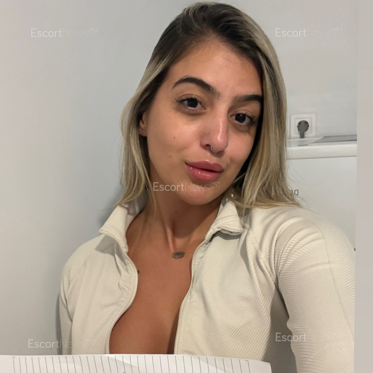 Maya Brazilian