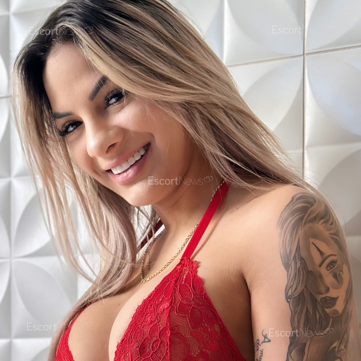 Bruna_deluxe