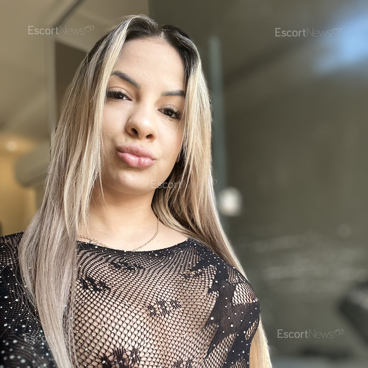 Bruna_deluxe