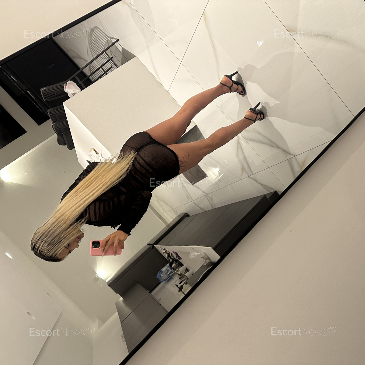 Bruna_deluxe