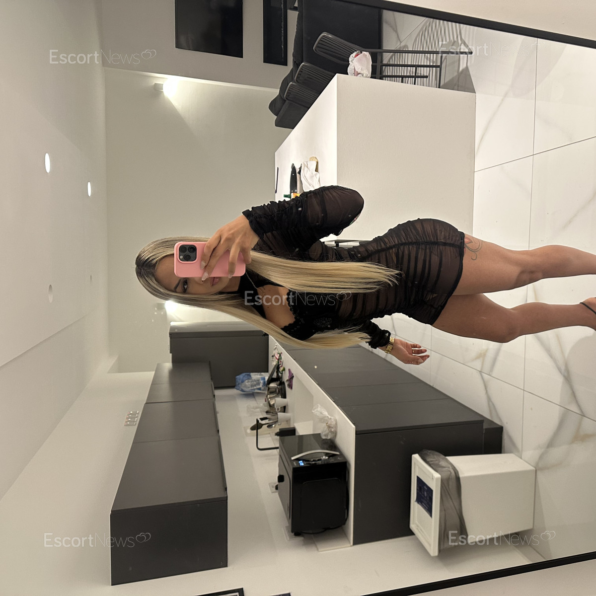 Bruna_deluxe