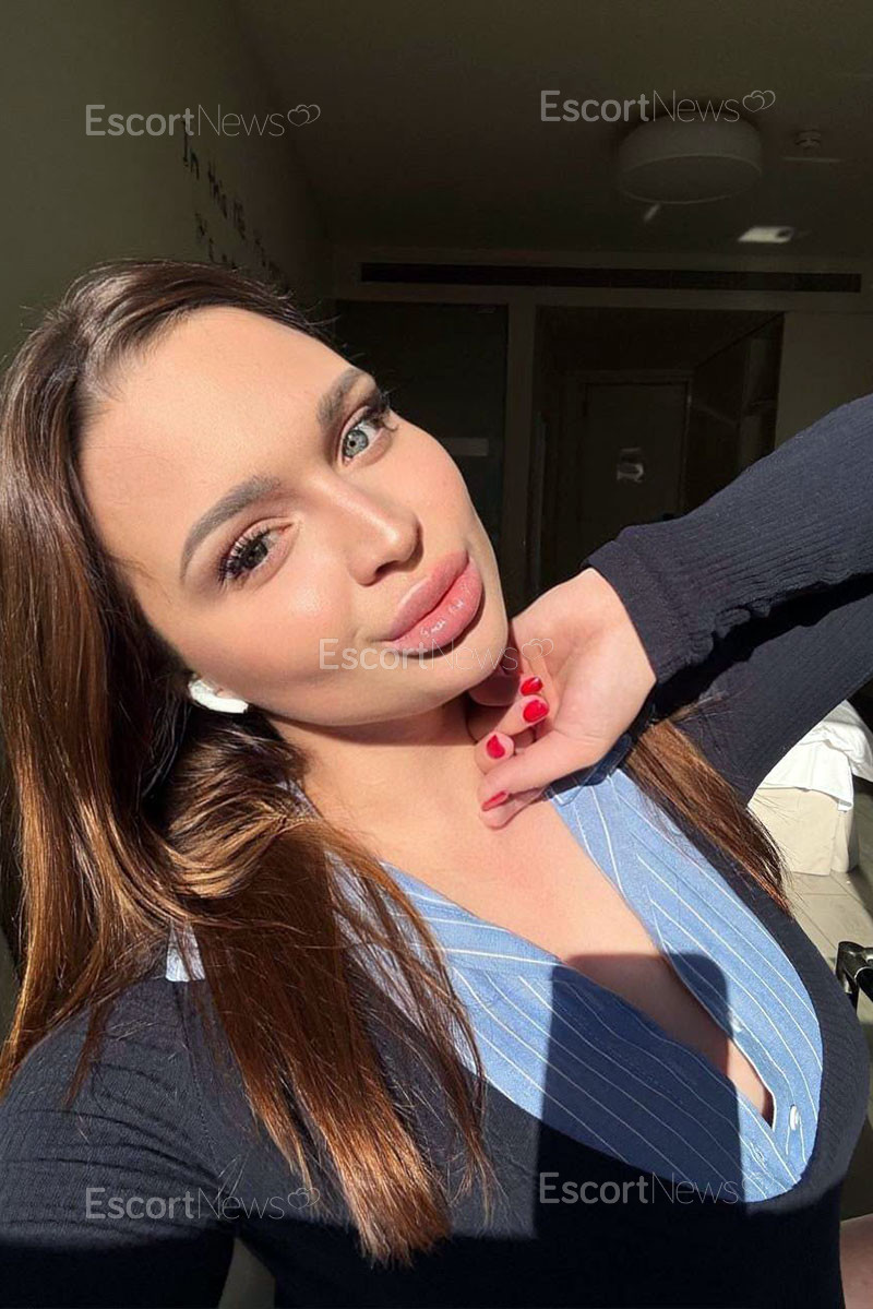Alina YA
