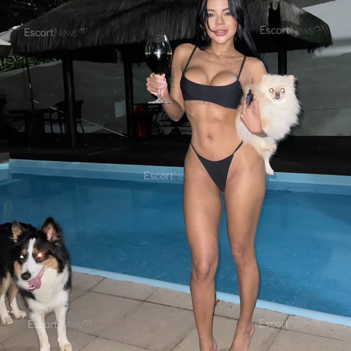 Thalia Petite