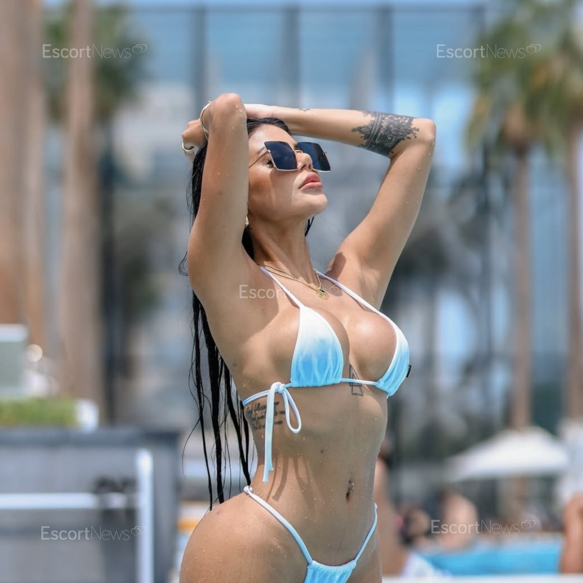Thalia Petite