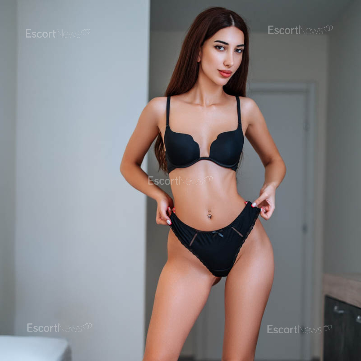 NIKKI AS