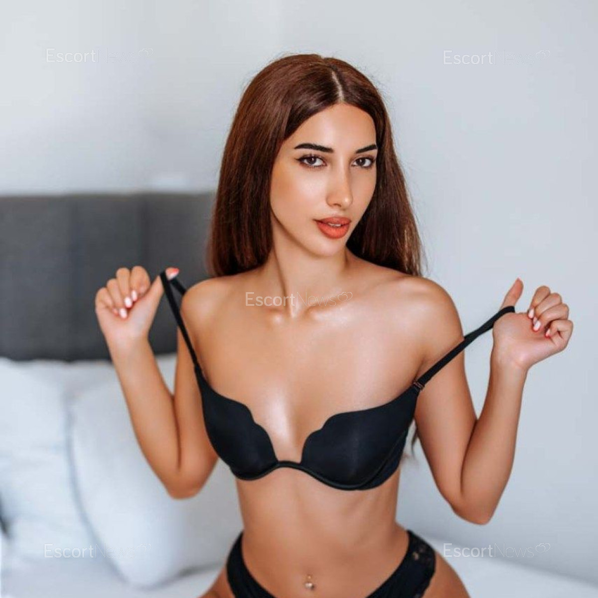 NIKKI AS