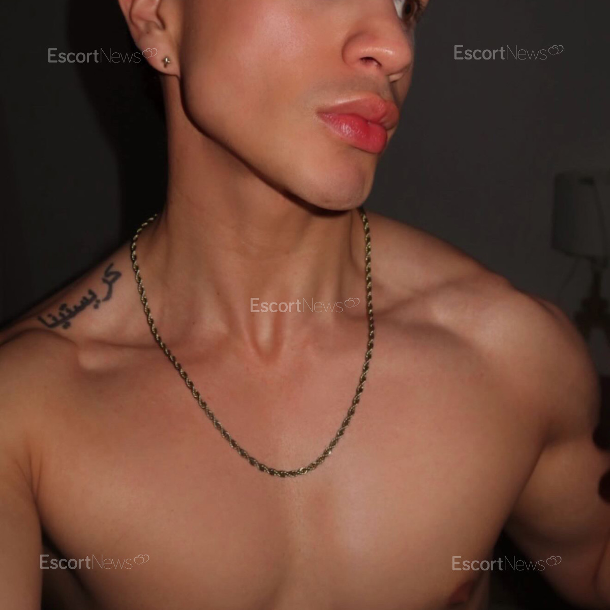 Axel08