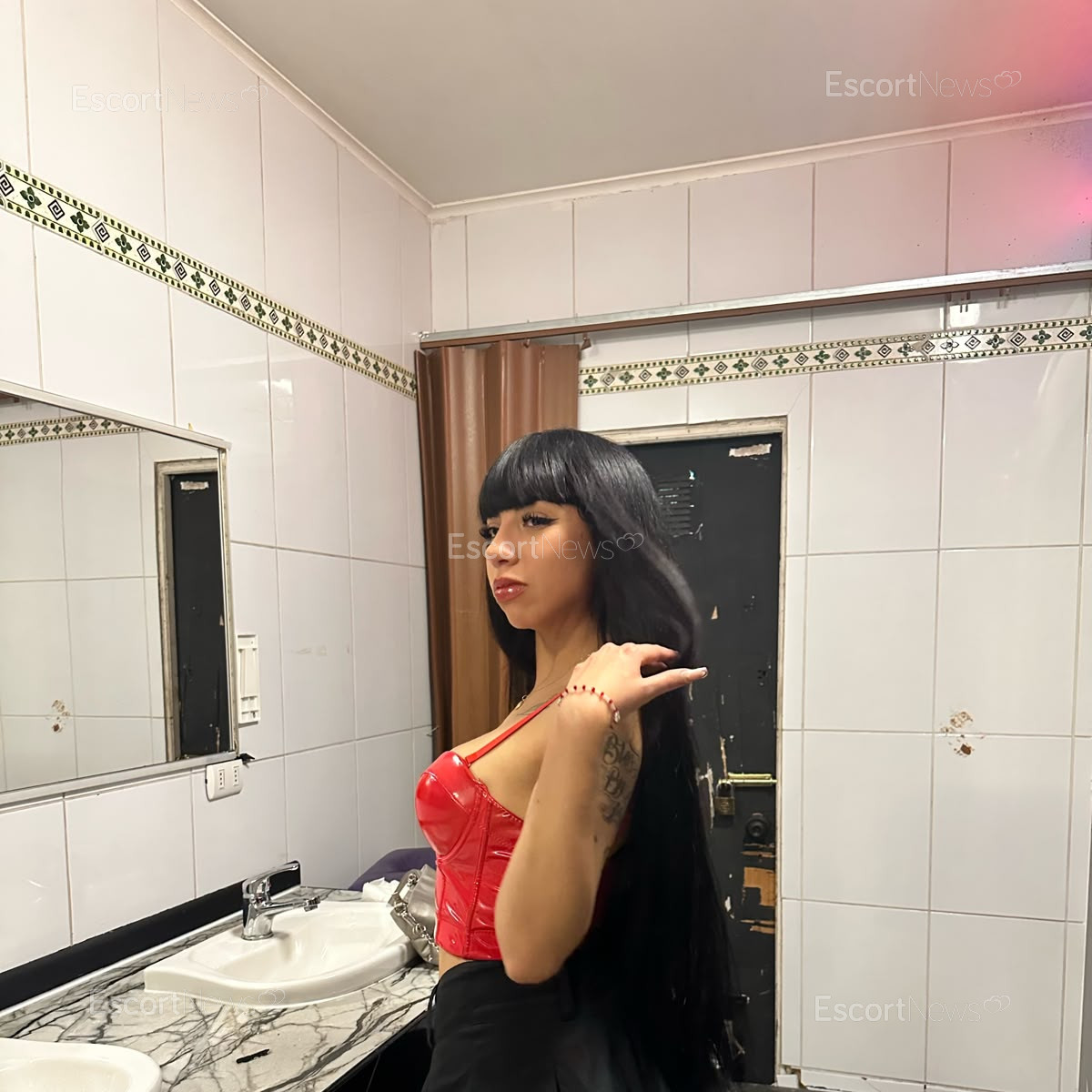 Suzi love