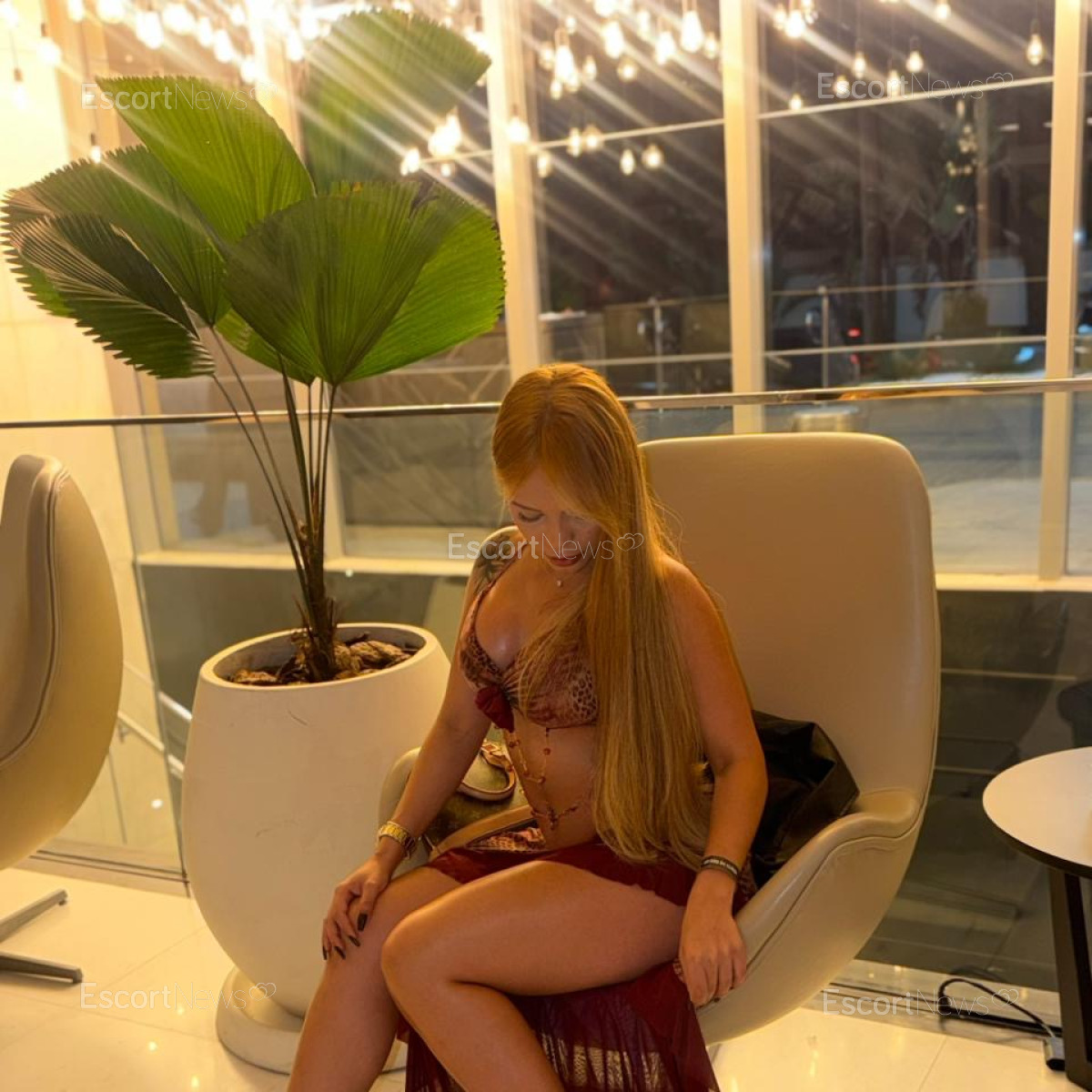 Valentine blonde 