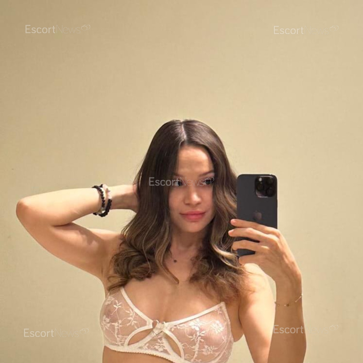 Jolie