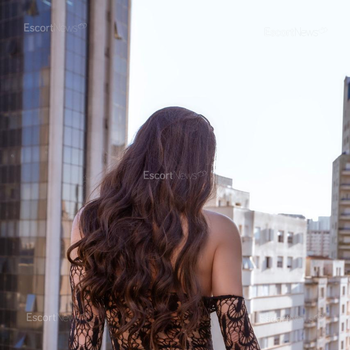Amanda suares
