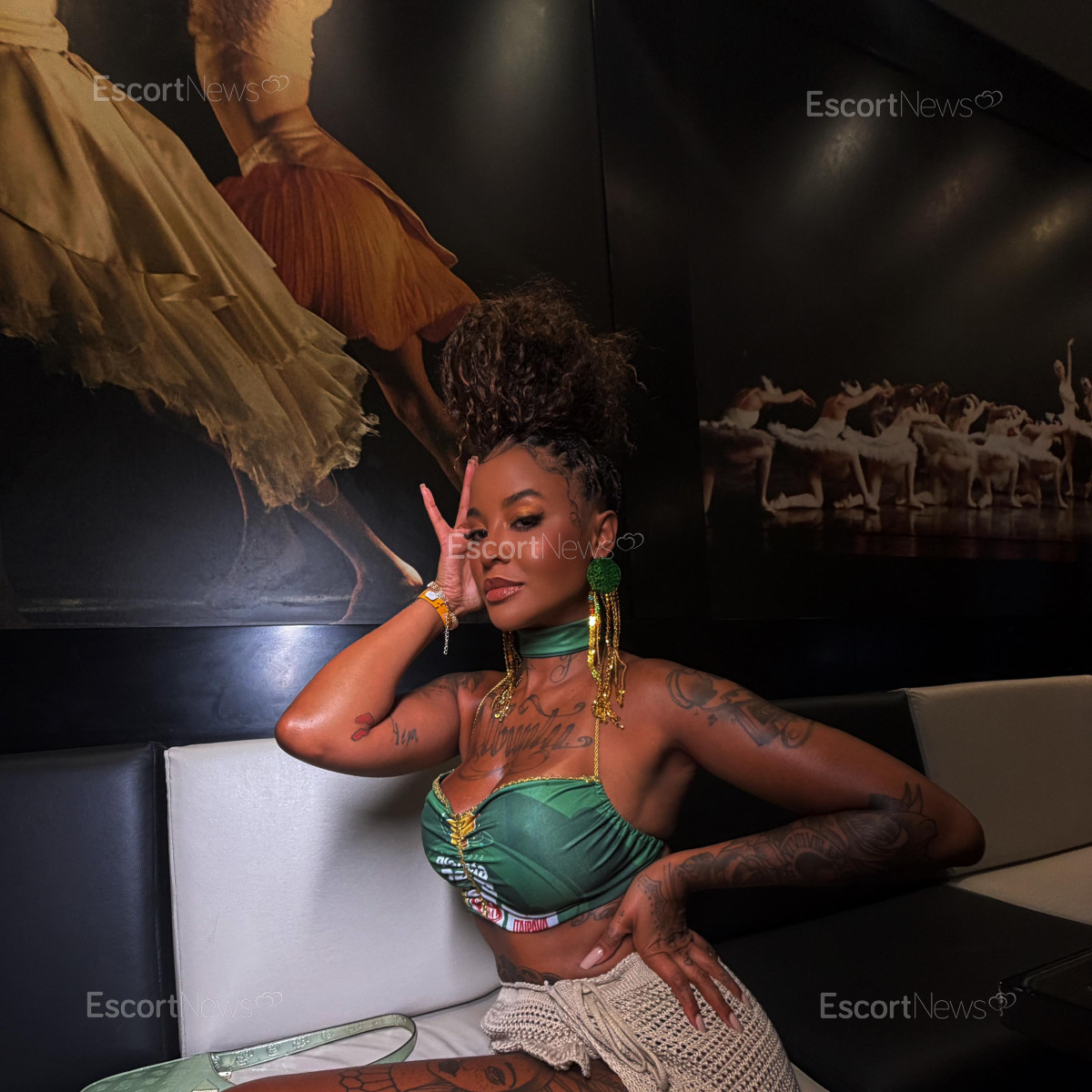 ALINA VIP