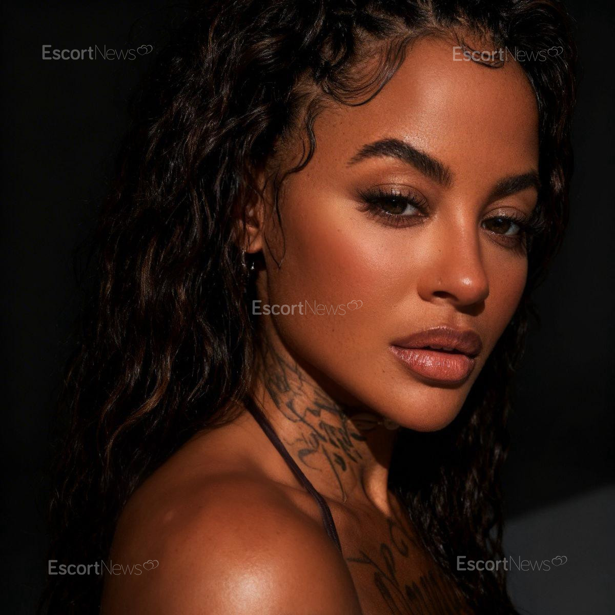 ALINA VIP