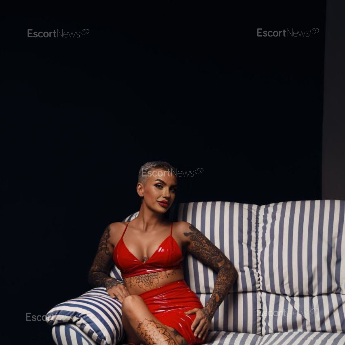 Nika_Top