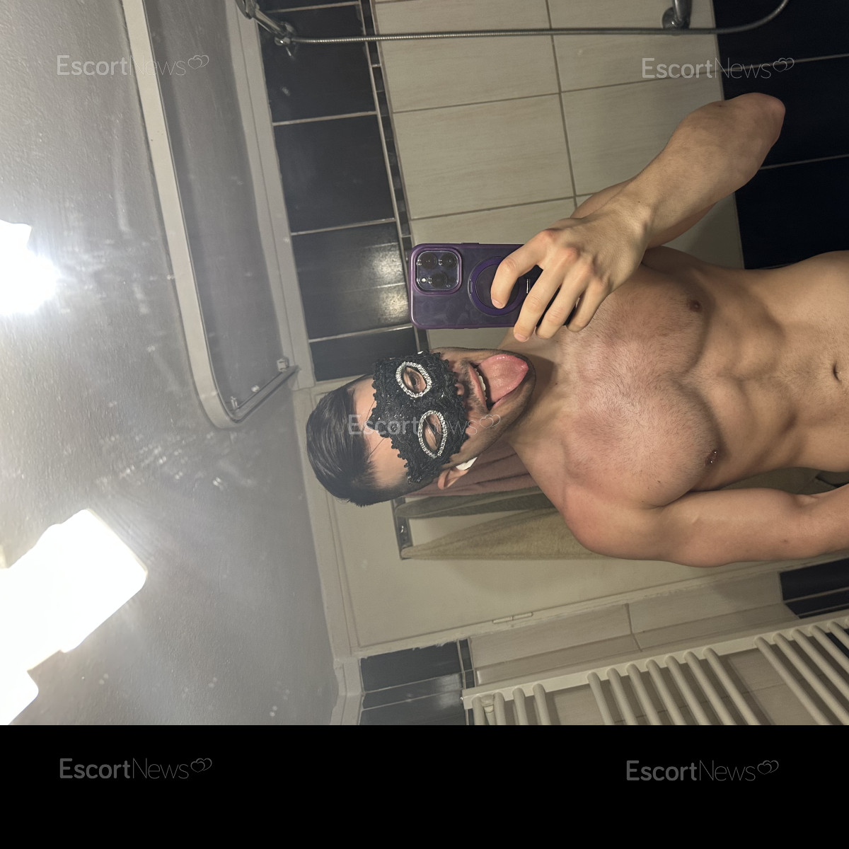 Tom