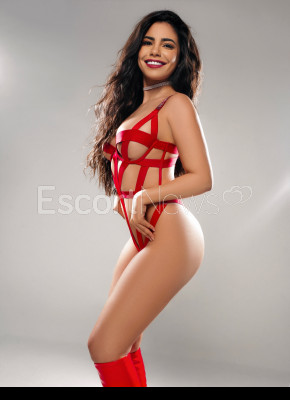 Lara ANAL QUENTE