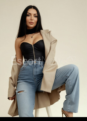 HOT DUO WITH TINA  ?