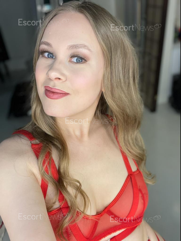 Polly Glamour