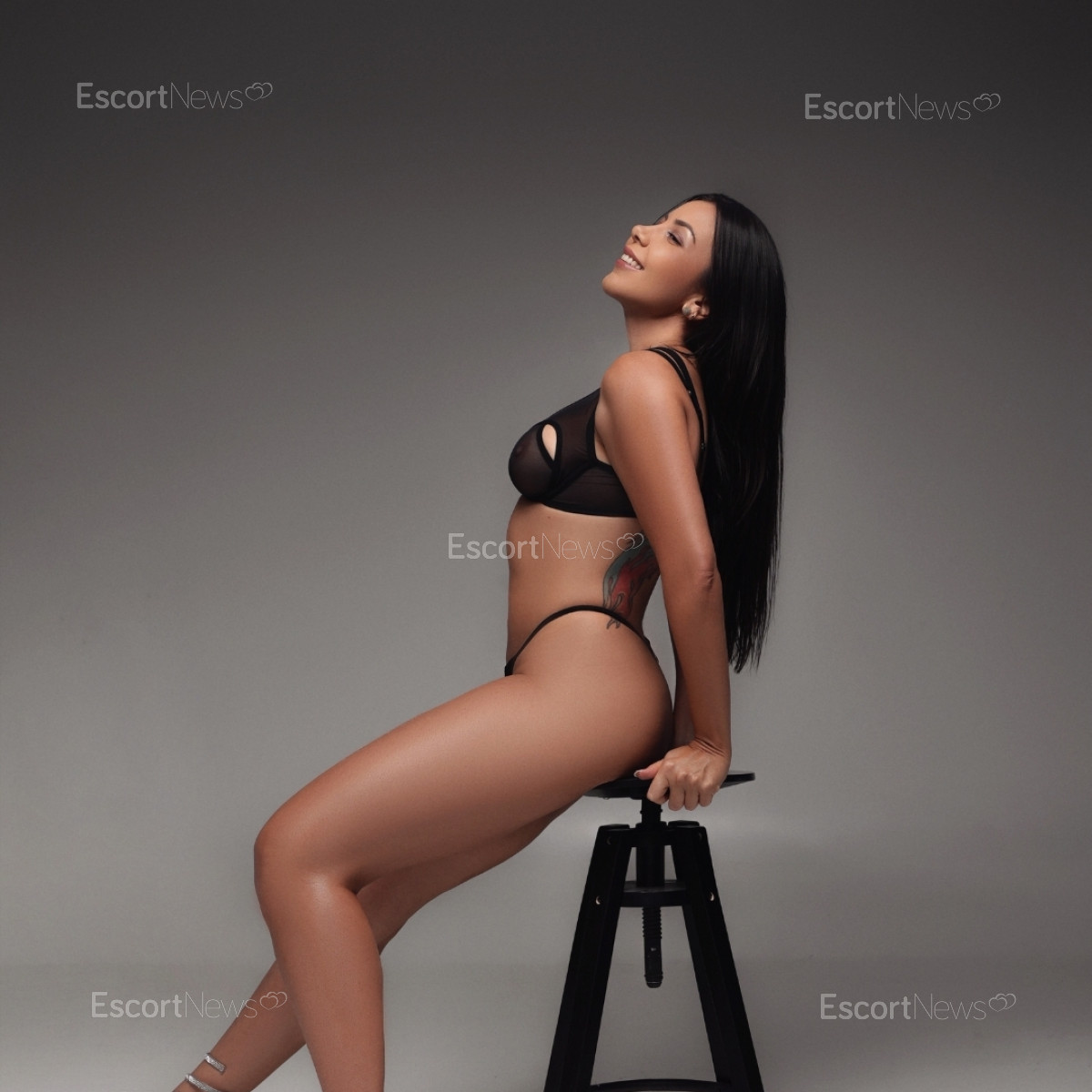 AMANDA VIP