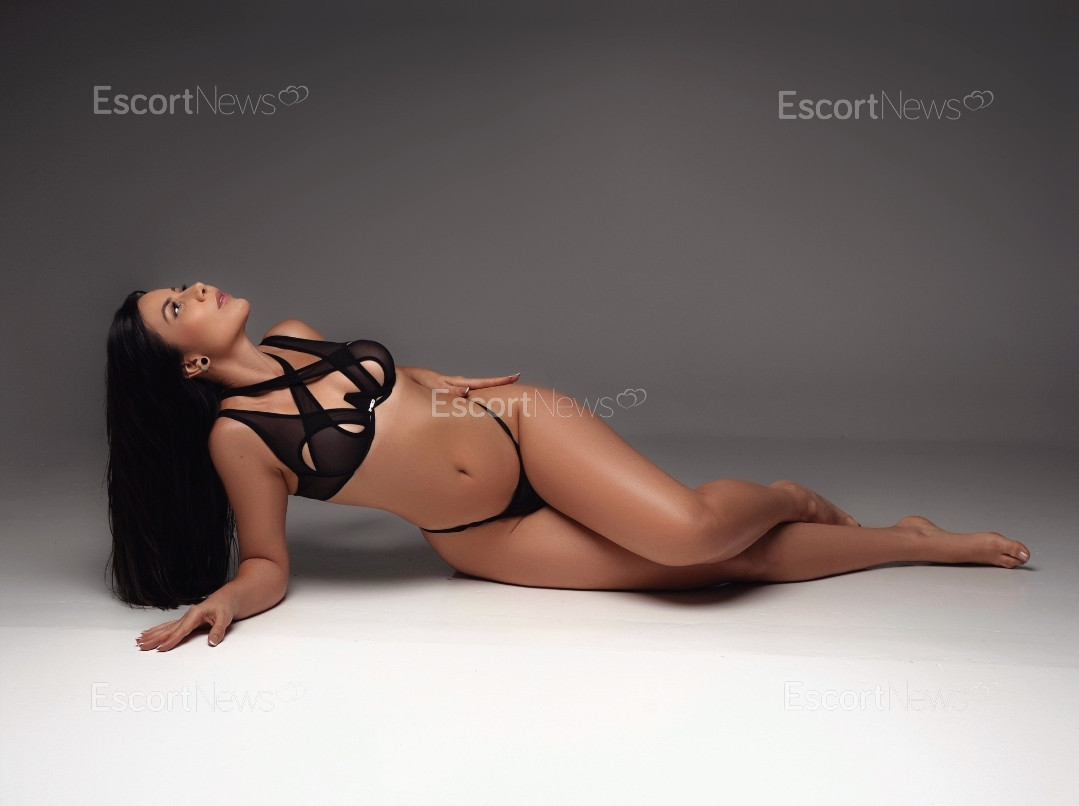 AMANDA VIP