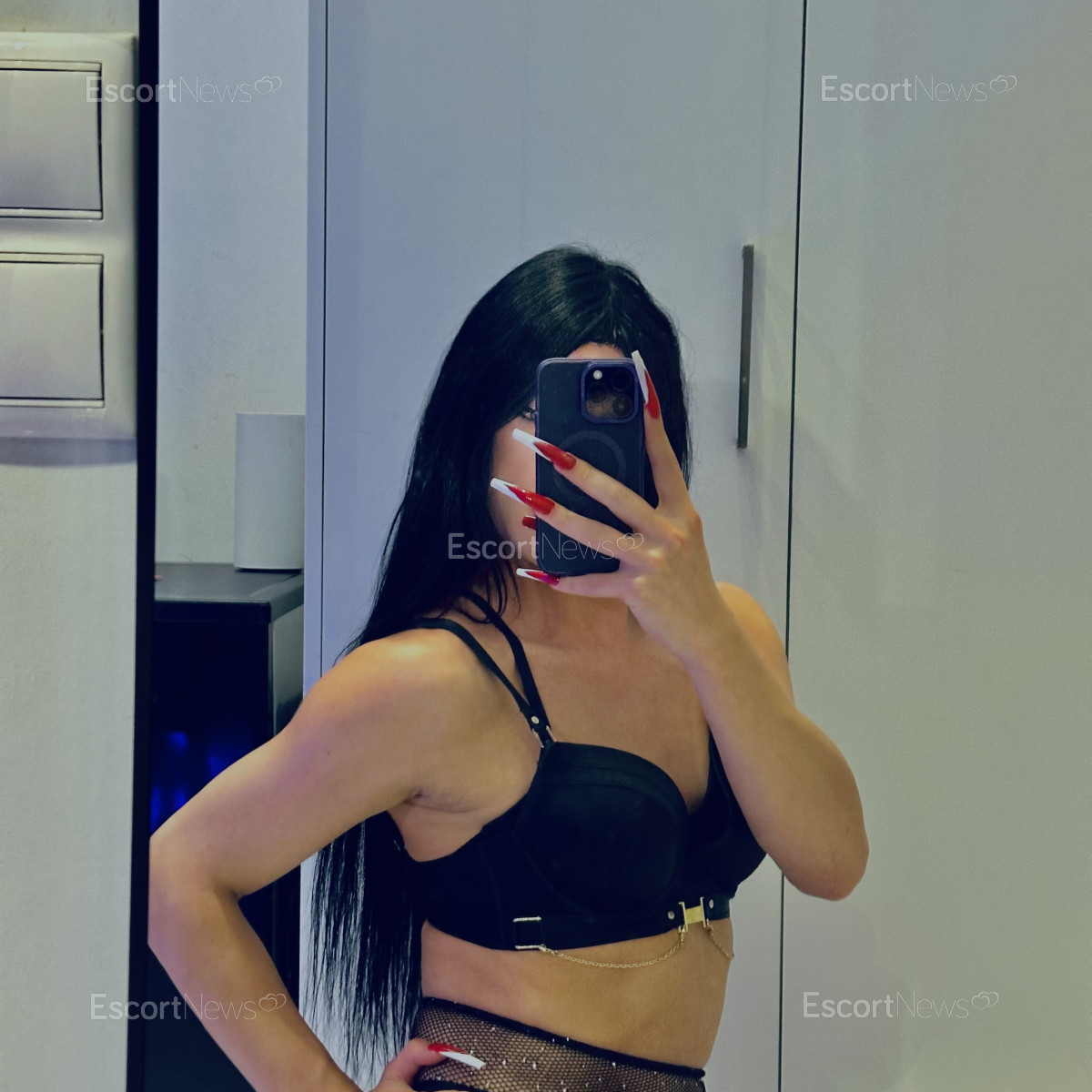 DIVINE EVELYN  Mistress 