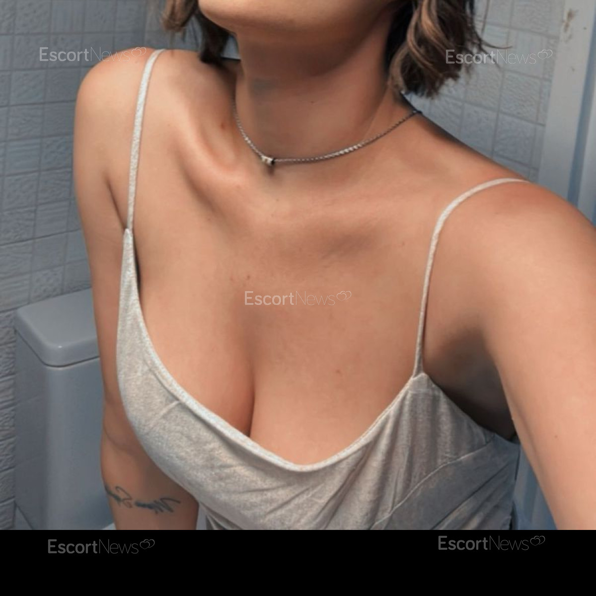 LORENA VIP
