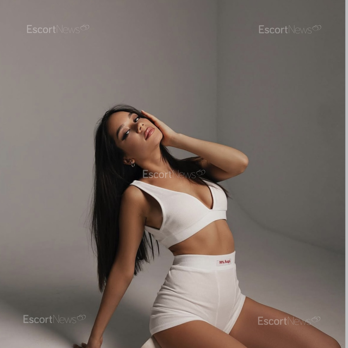 Elena 