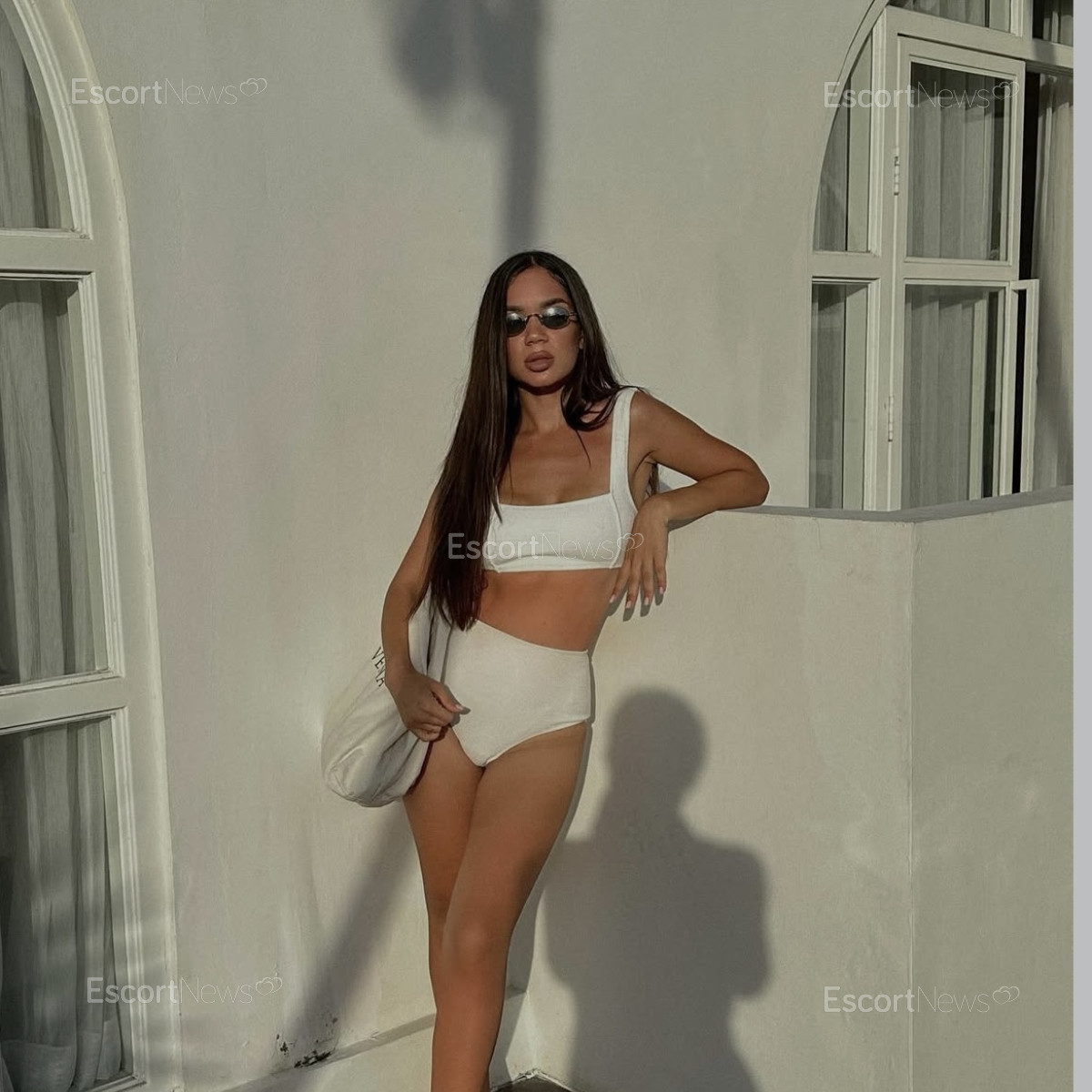 Elena 