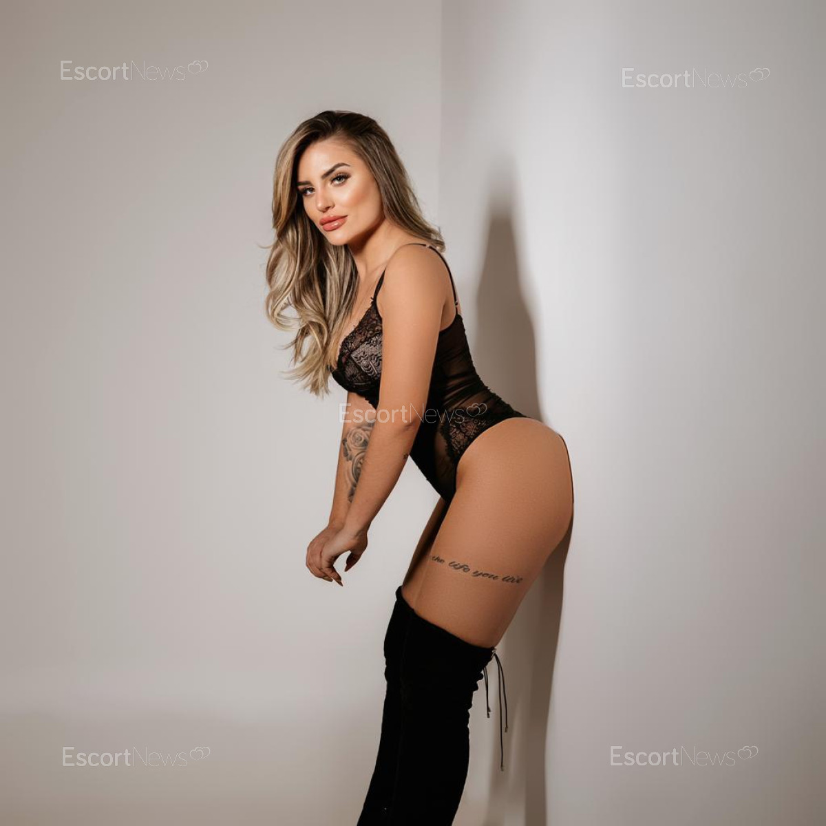 ANGELA VIP