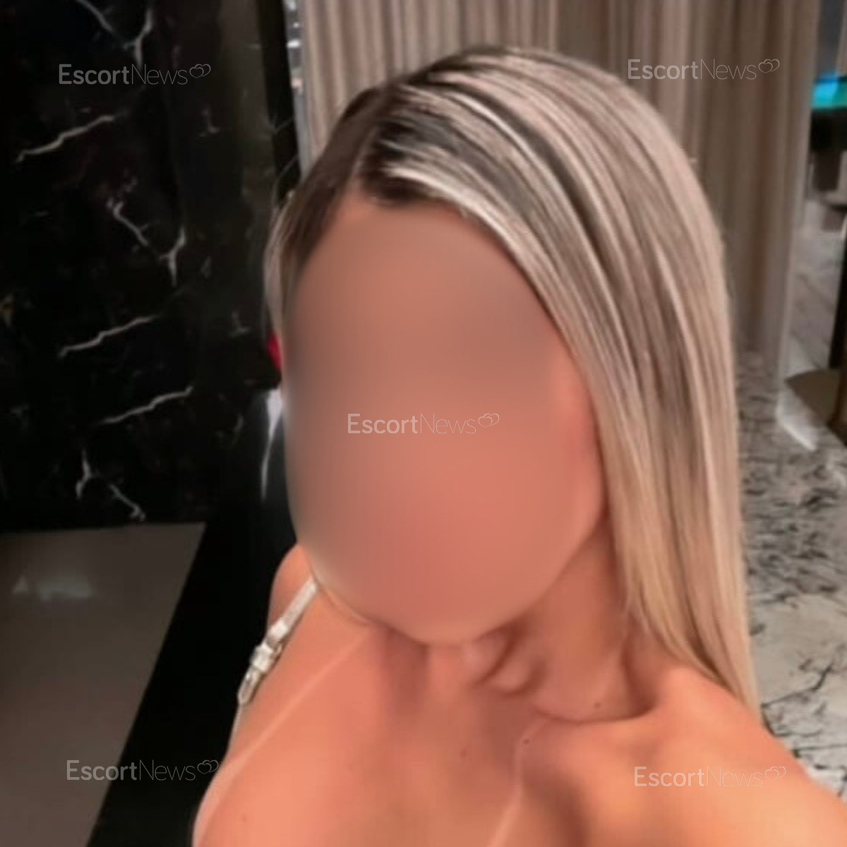 Ayla Blond 