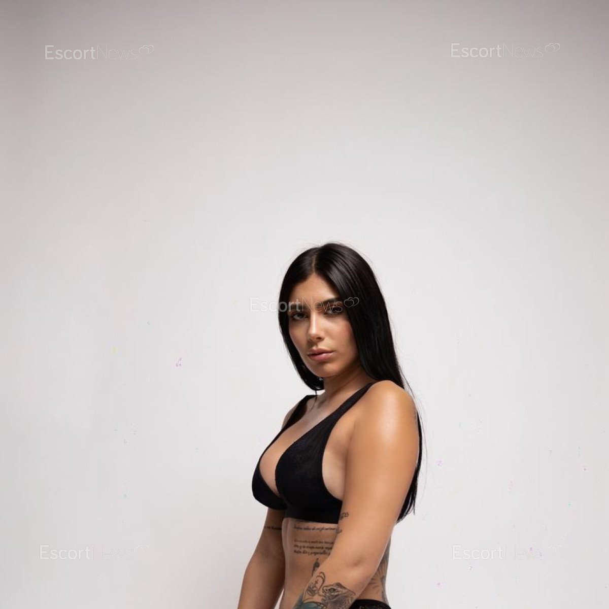 MIA VIP