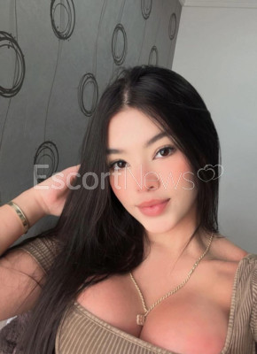 Profile image example