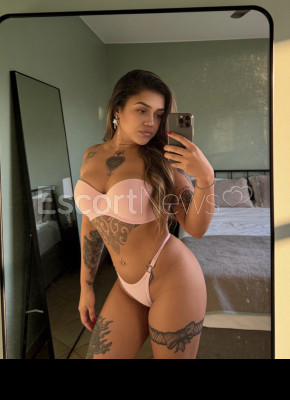 Adult film actress