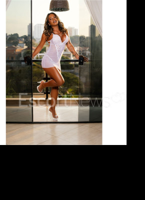 NATHALIA HOT BRAZILIAN TRANS 