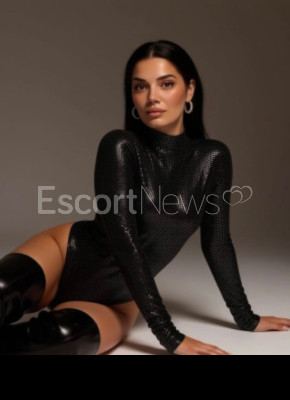 Profile image example