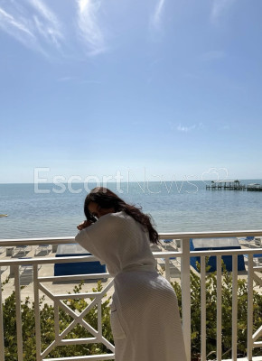 hello, im milenaie hot and beuty girl 