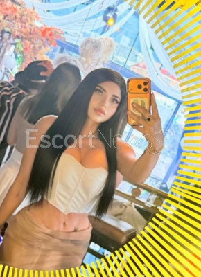 Hi, I'm a beautiful Colombian woman. I'm