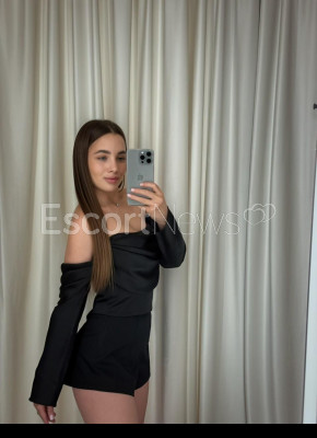 EMILIA - INDEPENDENT MODEL
