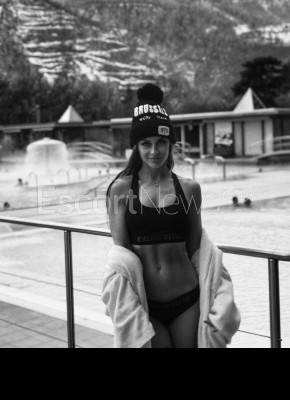 Σικ γυναίκα πολυτελείας?