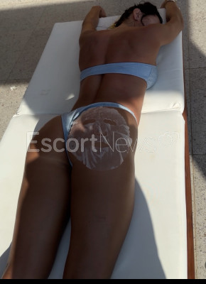  ONLY YOURS.100% real photo