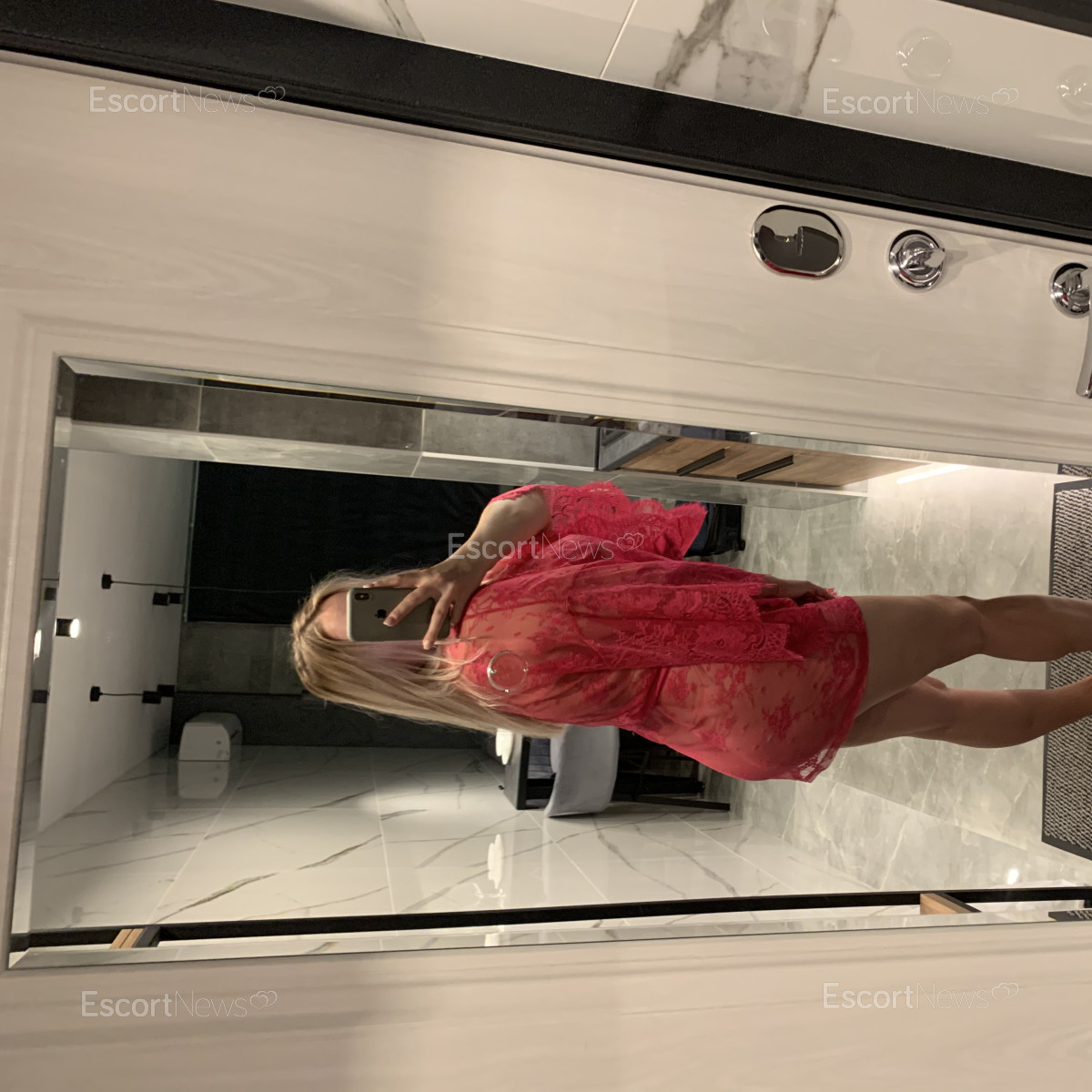 Natalia Blond